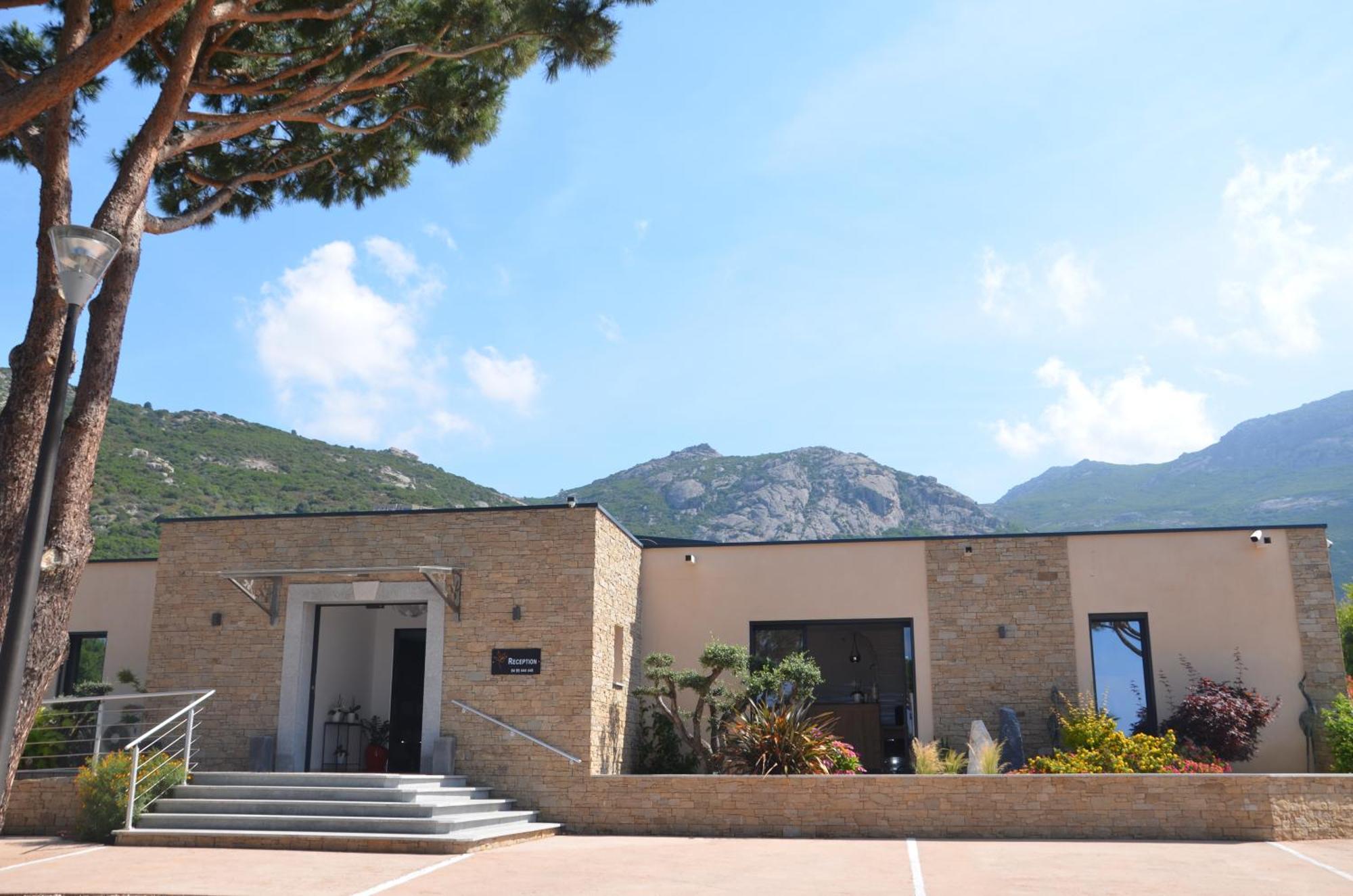 Domaine Villas Mandarine Private Pools & Spa Calvi  Exterior foto