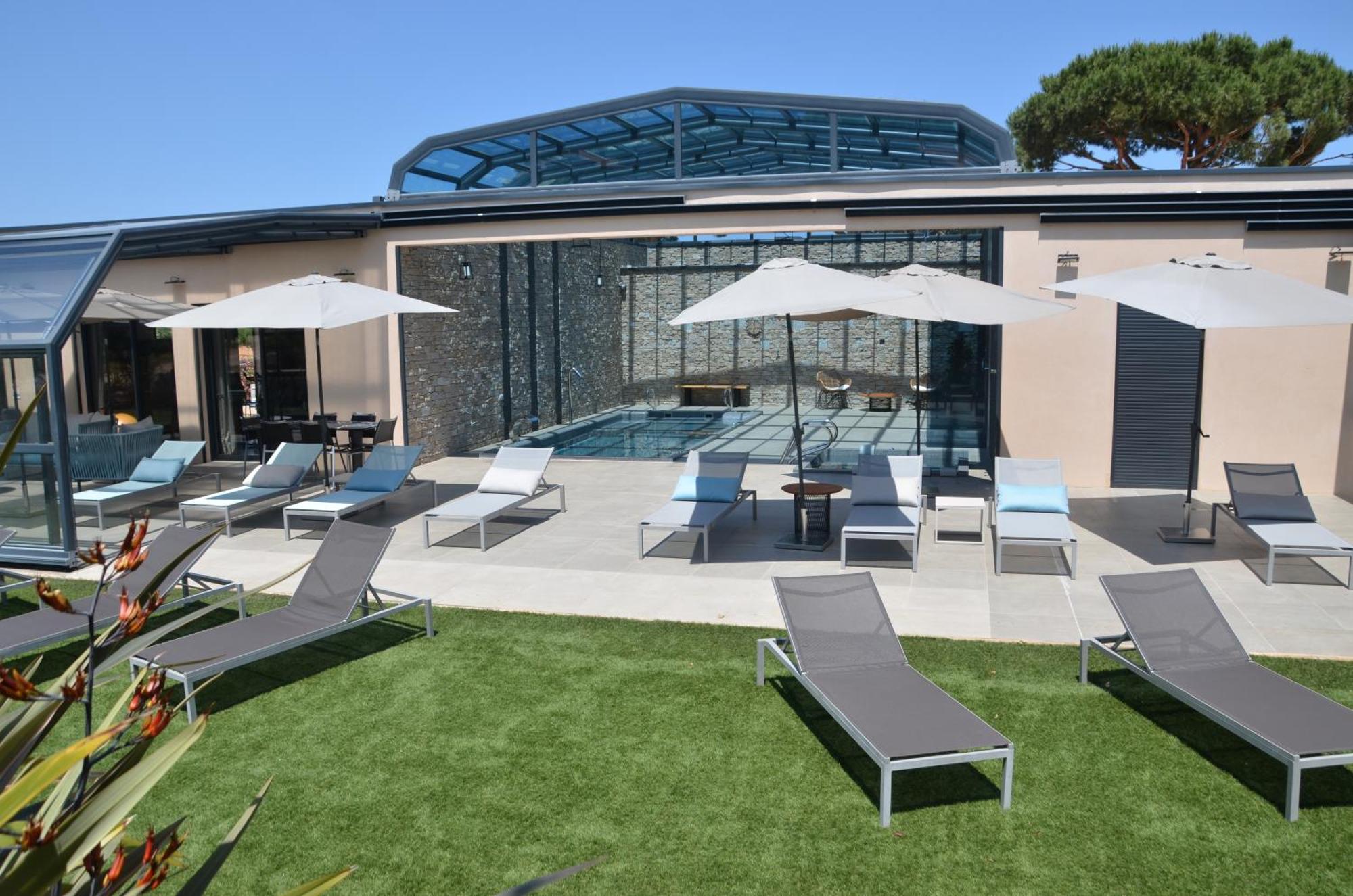 Domaine Villas Mandarine Private Pools & Spa Calvi  Exterior foto